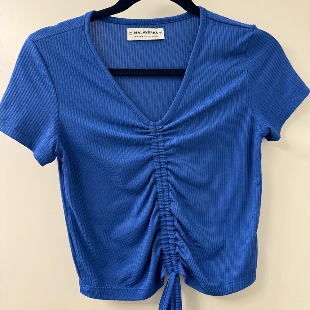 Blue ruched  tee